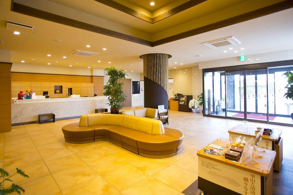 Fukuchiyama Sun Hotel מראה חיצוני תמונה